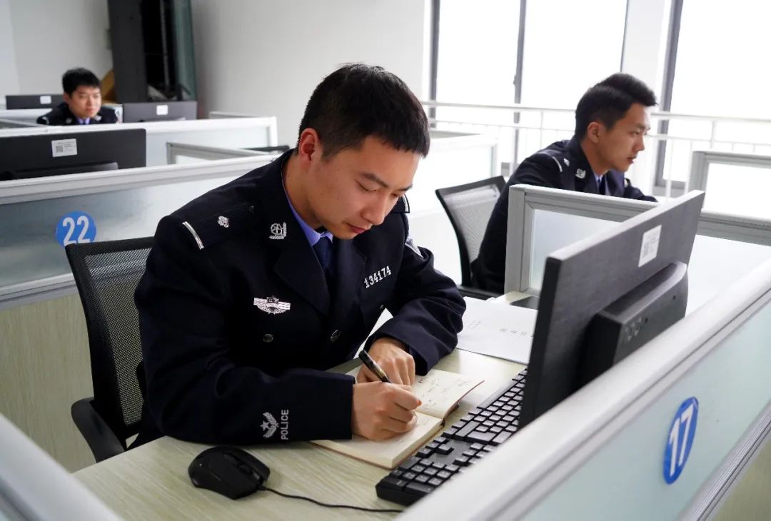 关于隐秘备战！劲旅队伍为大赛全神贯注的信息