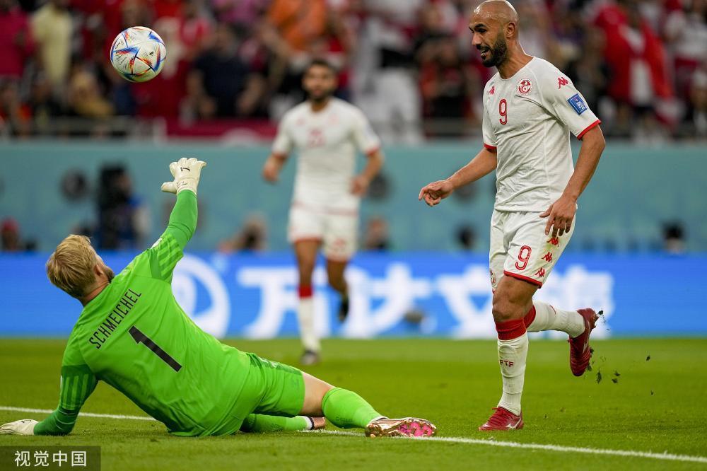 开云下载-丹麦队在比赛中失分，晋级形势严峻