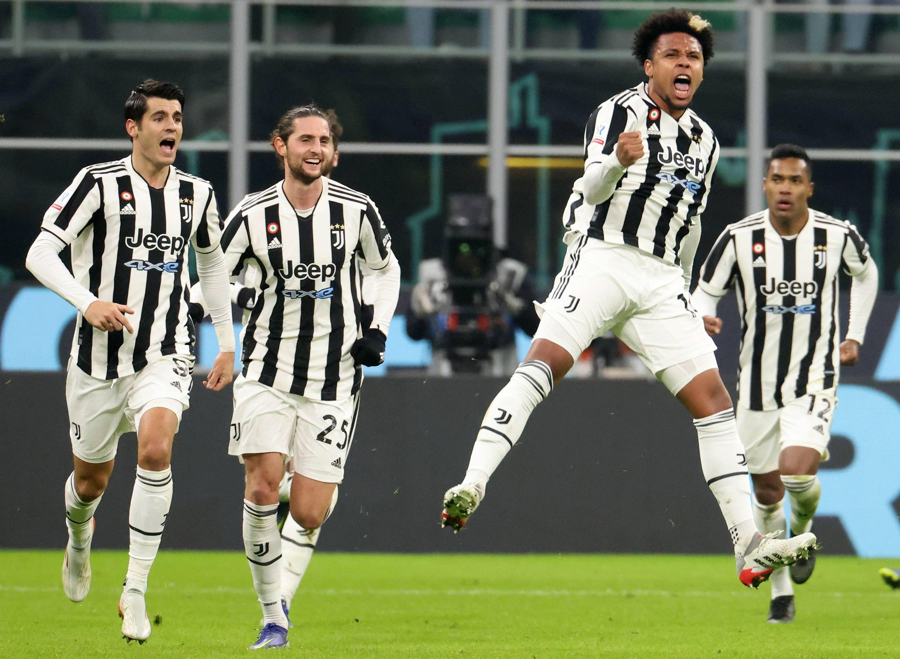 开云体育下载-意甲豪强对阵冷门球队，悬念重重