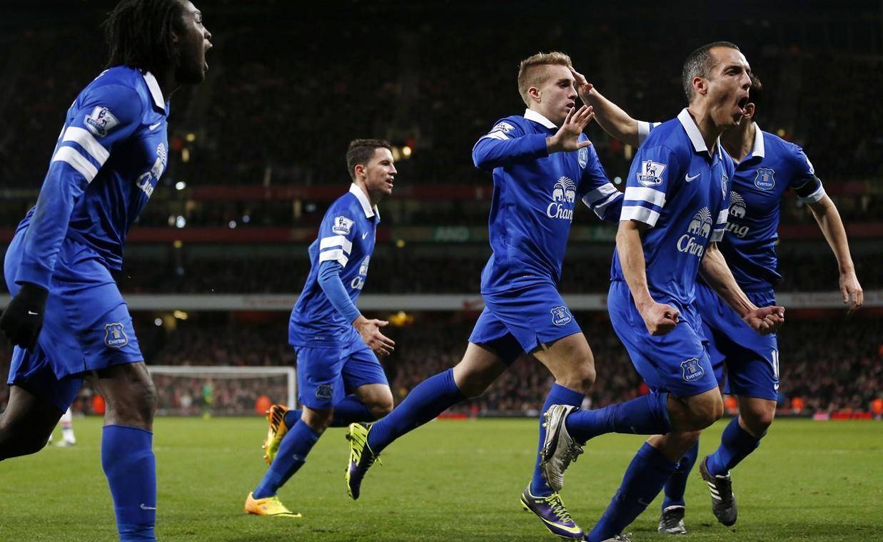 埃弗顿队晋级杯赛，晋级16强战