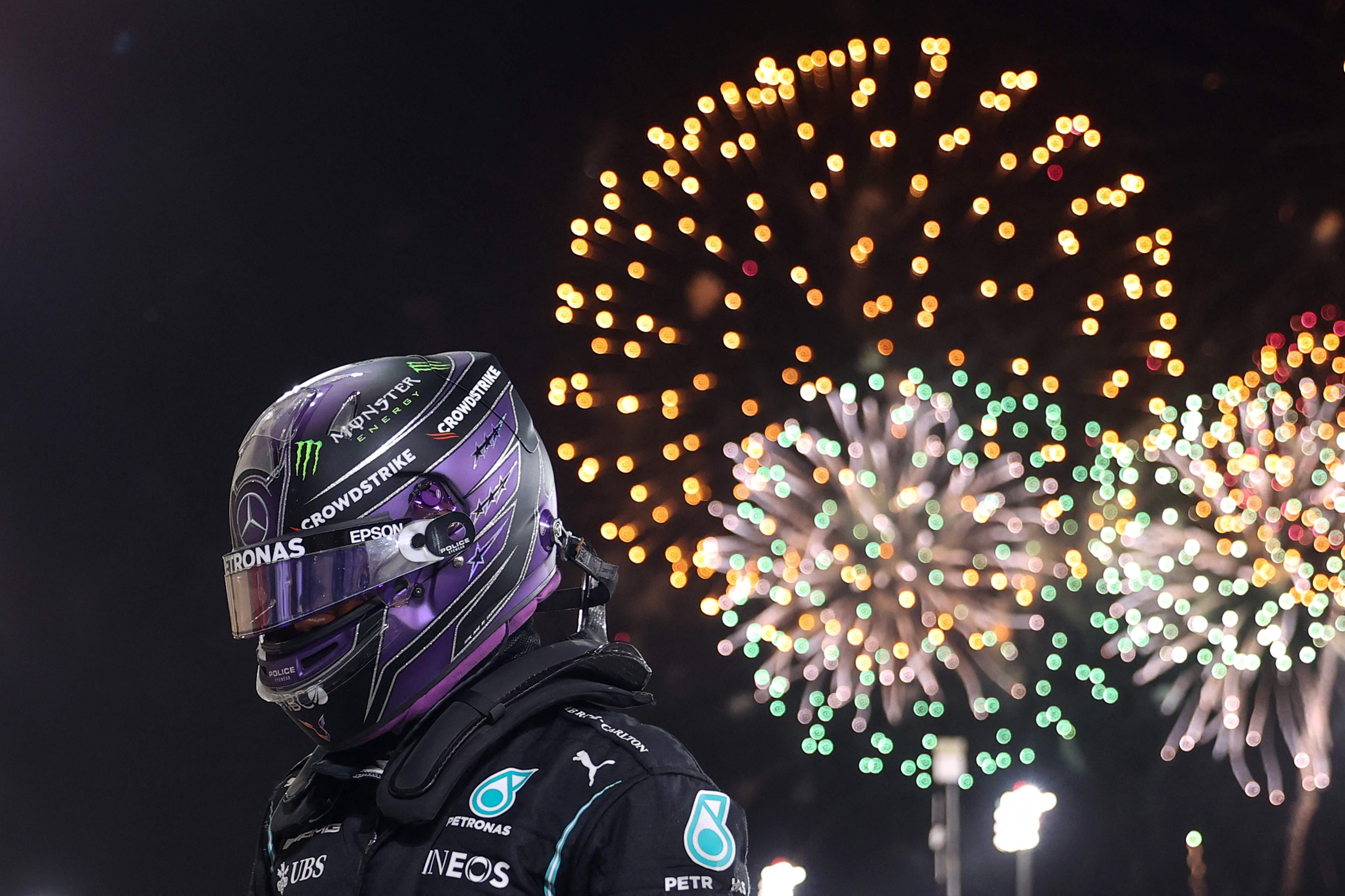 开云体育入口-红牛二队绝杀梅赛德斯，汉密尔顿高光表现