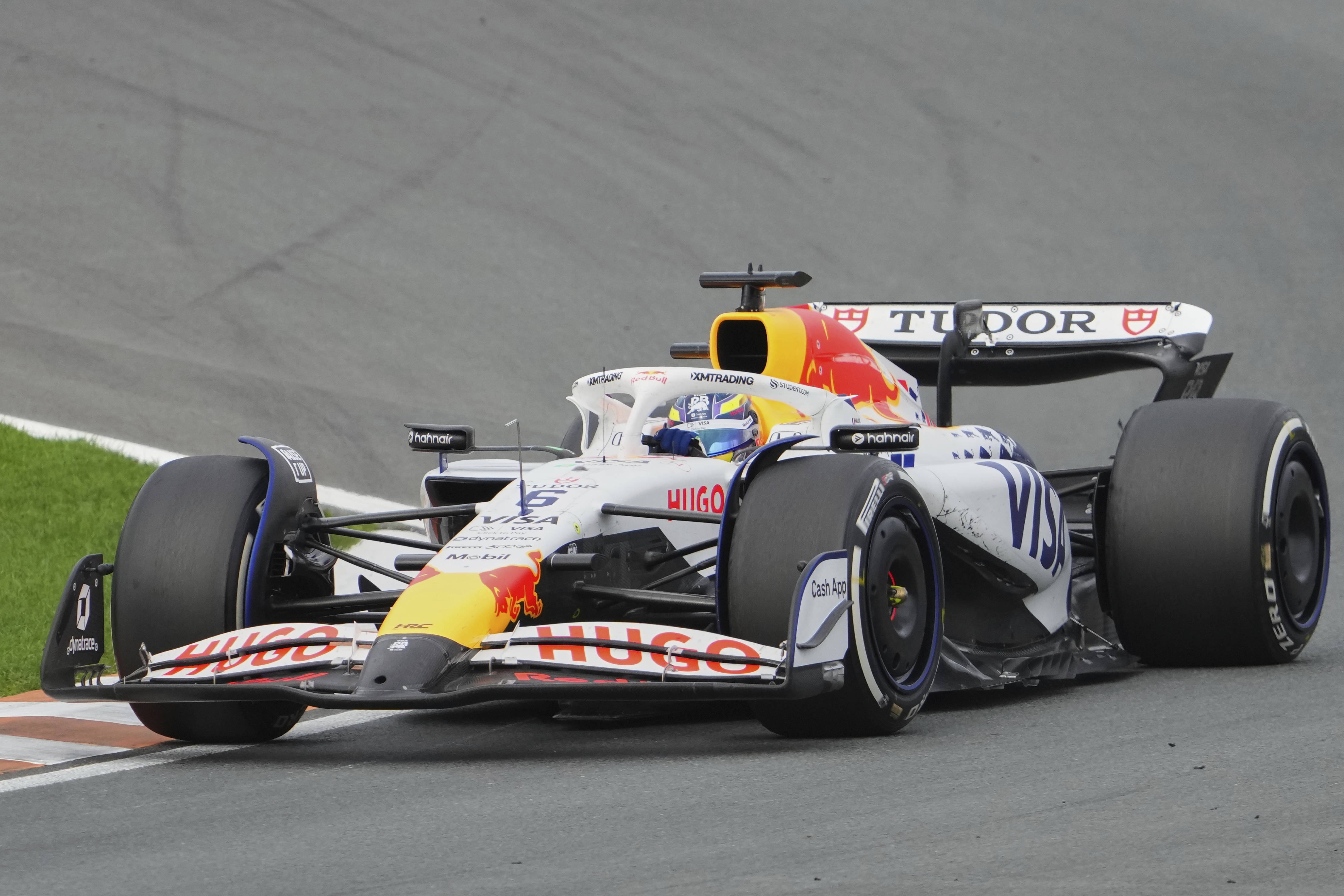 开云官网-红牛二队鏖战迈凯伦，勒克莱尔惊艳四座